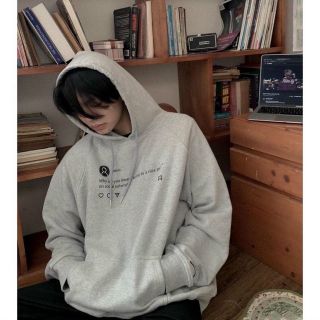 Áo hoodie chống nắng logo in máy ảnh nón 2 lớp rộng trùm qua đầu form dưới 70kg