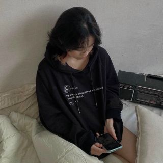 Áo hoodie chống nắng logo in máy ảnh nón 2 lớp rộng trùm qua đầu form dưới 70kg