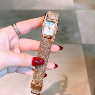 Đồng hồ verrsacce lưới vuông mới