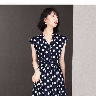 ĐẦM XOÈ CHẤM BI CỔ TRỤ - DT1633