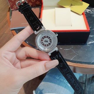 ĐỒNG HỒ LOUlS VUITTON NỮ CAO CẤP NEW