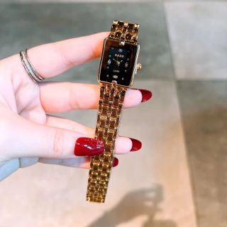 Đồng hồ raddo nữ vuông