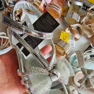 Giày sandal trẻ em/bé gái S725 sỉ giá rẻ