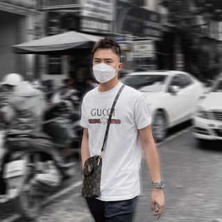 Áo thun nam nữ hình khối hottrend khuynh đảo mùa hè này
