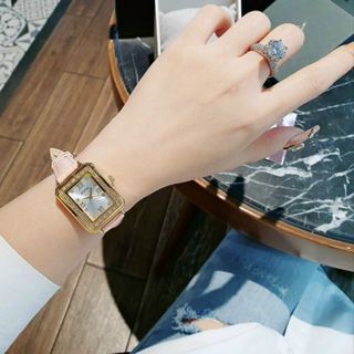 ĐỒNG HỒ GUEES CHIPU DA NỮ XlNH
