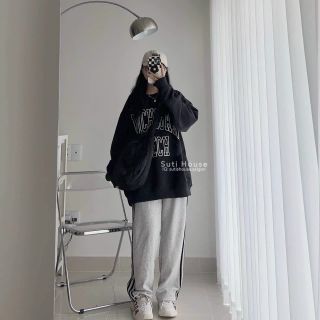 Áo sweater tay phồng in chữ trước form dưới 65kg