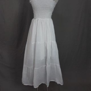 Đầm maxi tầng xòe
