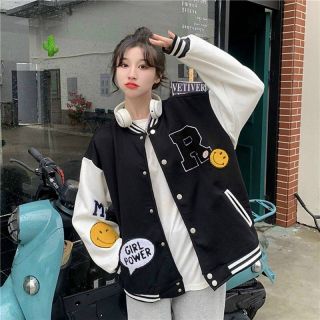 Áo khoác bomber in chữ R mặt cười
