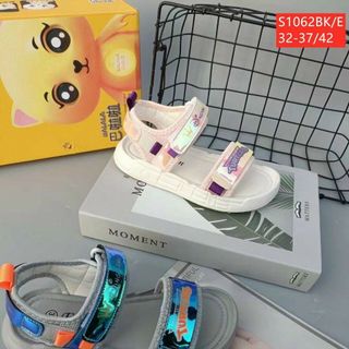 Sandal trẻ em đi học phong cách thời trang