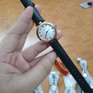ĐỒNG HỒ GUCCl DÂY DA CAO CẤP SALE