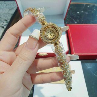 ĐỒNG HỒ CHANE LẮC NEW XINH