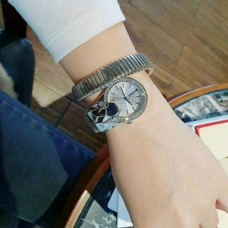 ĐỒNG HỒ JUSTCAVALLI TRUNG CẤP NỮ XINH