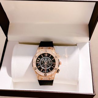 Đồng hồ cặp nam nữ sỉ