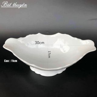 Bát thuyền đựng gà