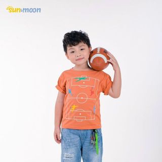 Áo thun in sân bóng