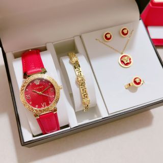 Đồng hồ sét da versacee phụ kiện