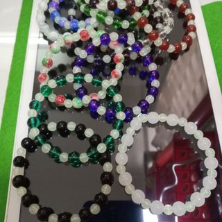 Vòng chuỗi đeo tay mix hạt đủ màu y hình