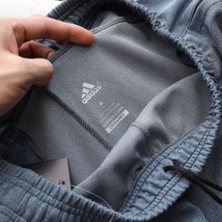 Quần short nam thể thao