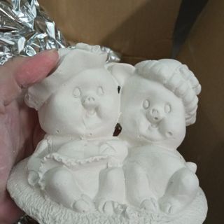 Tượng thạch cao tô màu tranh cát