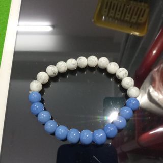 Chuỗi đeo tay đủ màu đẹp 8li