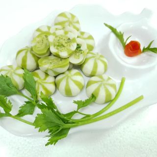 Bánh bao Phú Mark (nhân mực bông cải)
