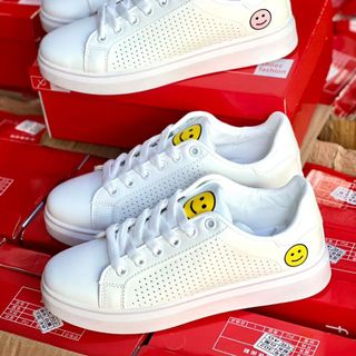 Bata trắng học sinh