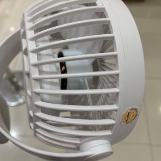 Quạt Kẹp Bàn Comet CRF0705 5W đa dụng, kẹp và để bàn