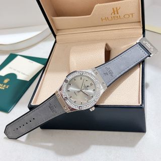 Đồng hồ hubllott nam viền đá