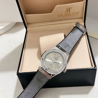 Đồng hồ hubllott nam viền đá