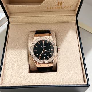 Đồng hồ hubllott nam viền đá