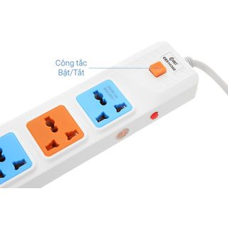 Ổ Cắm Nối Dài Comet CES10302, dây dài 2m, 3 lỗ 3 chấu, có cầu chì bảo vệ