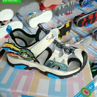 Giày sandal trẻ em/ bé trai bít mũi sỉ giá xưởng