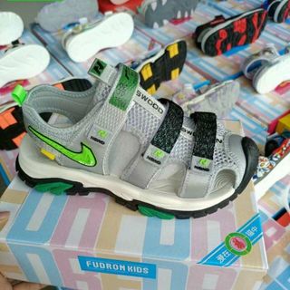 Giày sandal trẻ em/ bé trai bít mũi sỉ giá xưởng