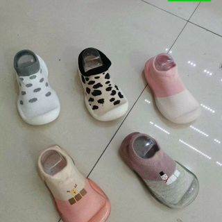 Giày Tất trẻ em đế mềm chống trượt Cho Bé Tập Đi sỉ giá rẻ