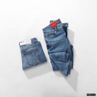 Quần jean nam, quần jean dài cao cấp chất vải jean đẹp, co giãn nhẹ. Màu được xử lý wash công nghệ bền màu, bao giặt máy ( size từ 55kg-85kg)