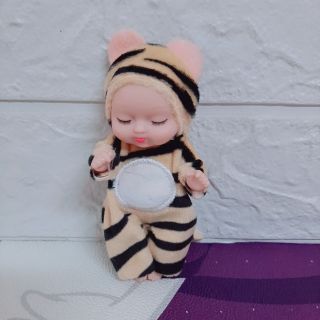 Búp Bê Em Bé Ngủ 12 cm - 5 inch sleeping doll