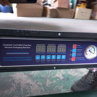 Máy hút chân không DZ600