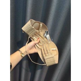 Áo Nâng Ngực Không Dây-Áo Lót Su Cup Ngang Không Dây, Dây Trong Mắc Cài Sau