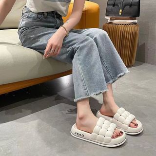 Dép bánh mì đế chaoss