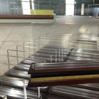 Biển chức danh mica đế gỗ