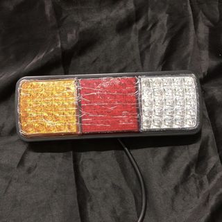 Đèn led hậu xe tải