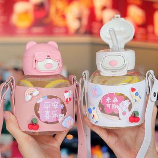 BÌNH NƯỚC HÌNH MẮT KÍNH GẤU SIÊU KUTE TẶNG KÈM DÂY ĐEO CÓ ỐNG HÚT TIỆN LỢI