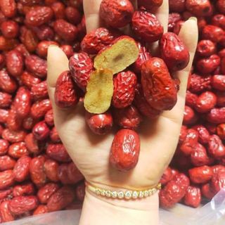 Táo đỏ tân cương