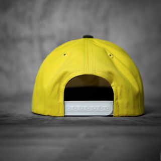 Mũ P Trắng Vàng Snapback
