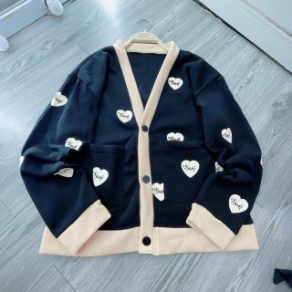 Áo khoác cardigan logo trái tim swe form đẹp