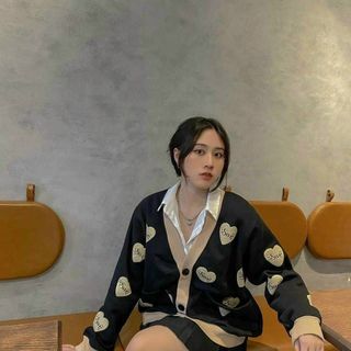 Áo khoác cardigan logo trái tim swe form đẹp