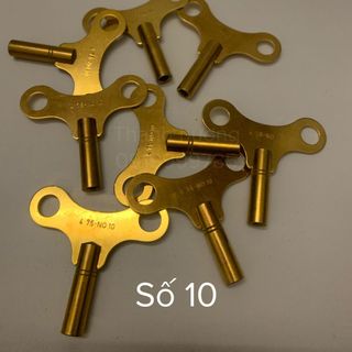 Chìa Khoá lên dây cót cho đồng hồ cổ ( nhập từ nước ngoài )