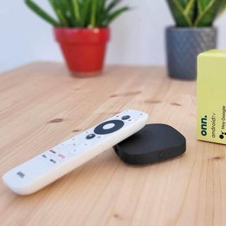 Android TV Box ONN TV Android 10 chính chủ , Chứng chỉ Chrome cast, Netflix