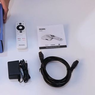 Android TV Box Mecool KM2, AndroidTV 10 bản quyền, Chứng chỉ Netflix 4K, Âm thanh Dolby, Điều khiển Voice Bluetooth