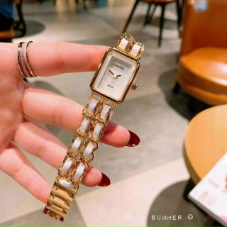 ĐỒNG HỒ CHANE XÍCH DA XINH